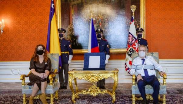 Ambasadorica Mlinarević predala akreditive češkom predsjedniku Zemanu