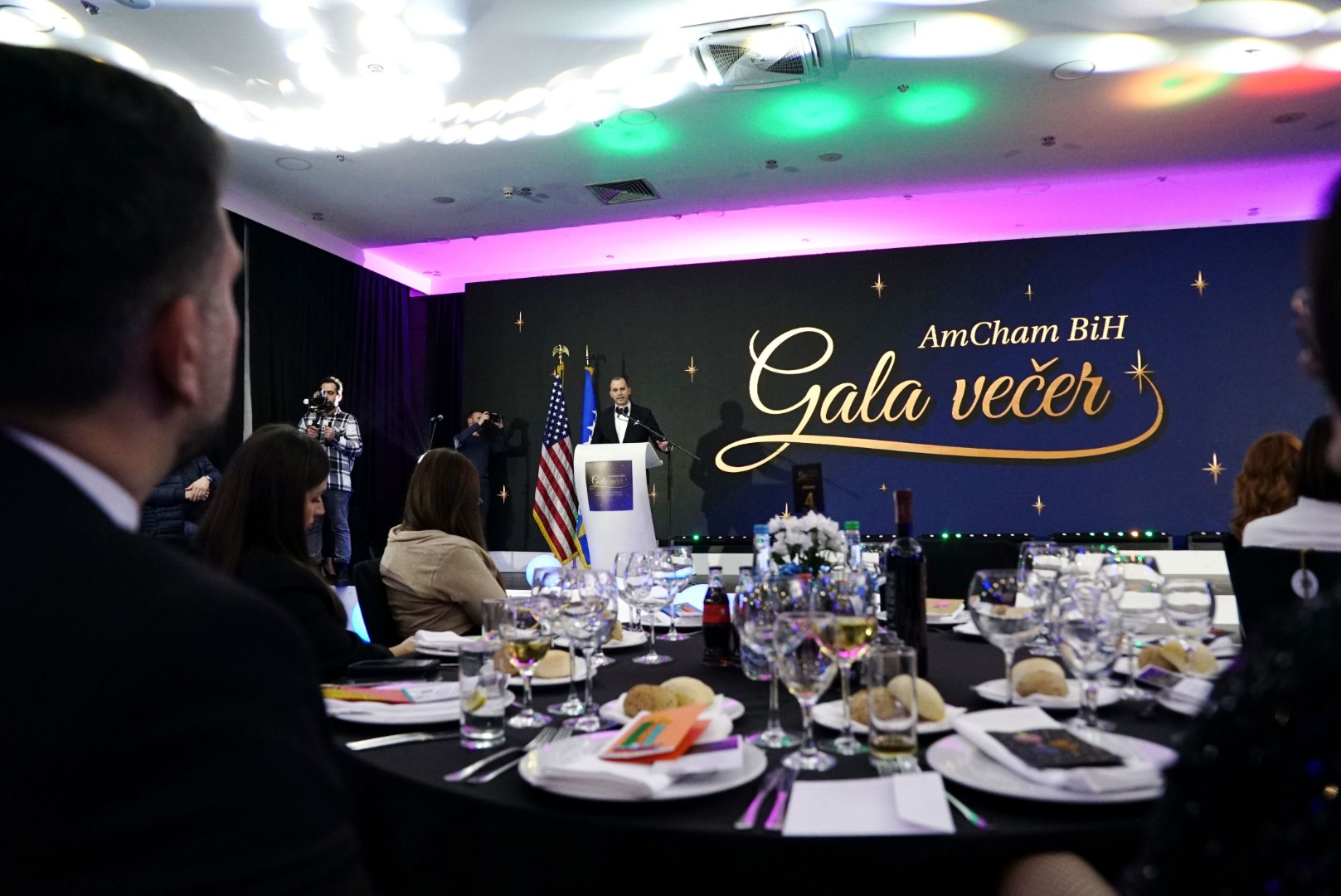 AmCham BiH organizovao humanitarnu večer: Više od 130.000 KM za podršku udruženjima u BiH
