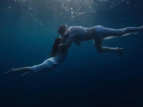 Amel Ćurić objavio novu pjesmu