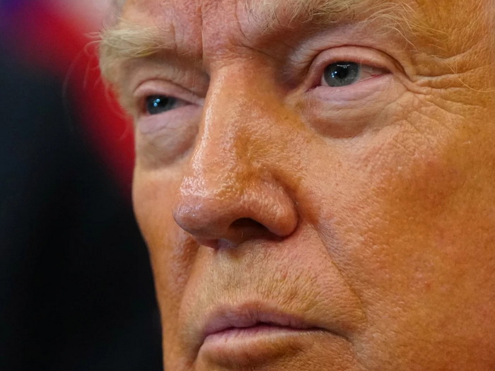 Američka kovnica počela proizvodnju novčića od jednog dolara s Trumpovim likom