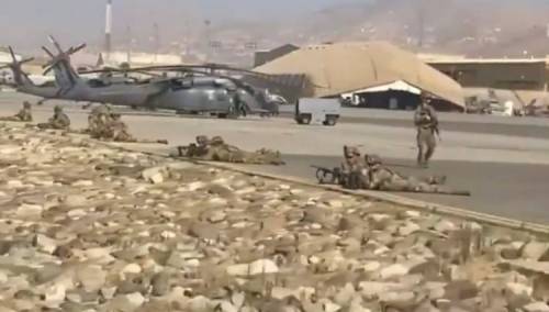 Američke trupe preuzimaju kontrolu nad aerodromom Kabul