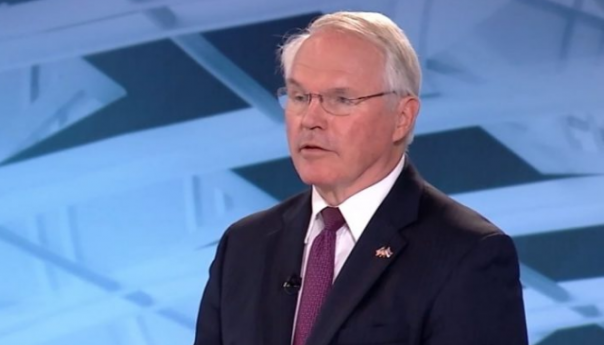 Američki ambasador u Srbiji: Putina nije briga za Kosovo