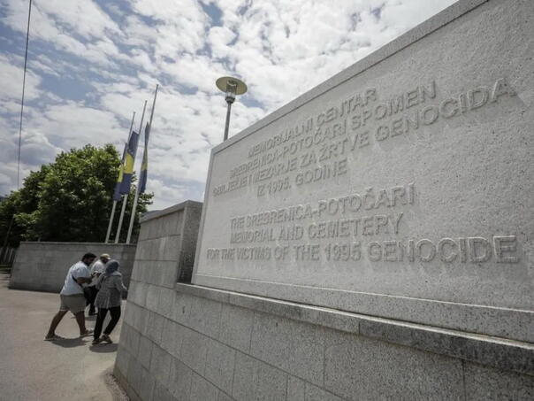 Američki kongresmeni reagovali zbog pritiska na Memorijalni centar Srebrenica