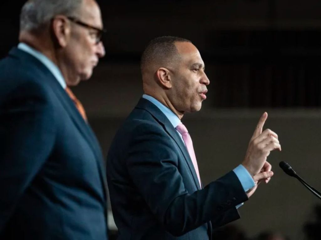 Američki kongresmeni traže hitno glasanje kako bi zaustavili rat s Iranom