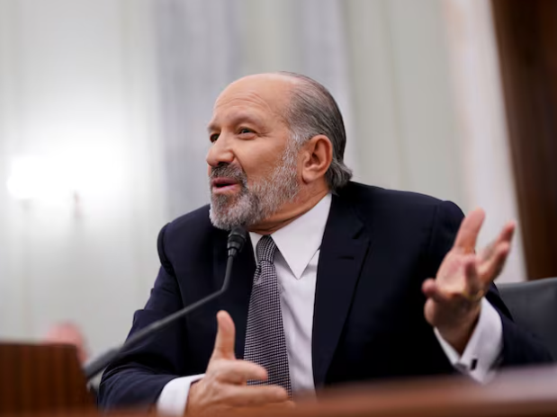 Američki ministar trgovine negira veze s Epsteinom, dok raste pritisak za ostavku