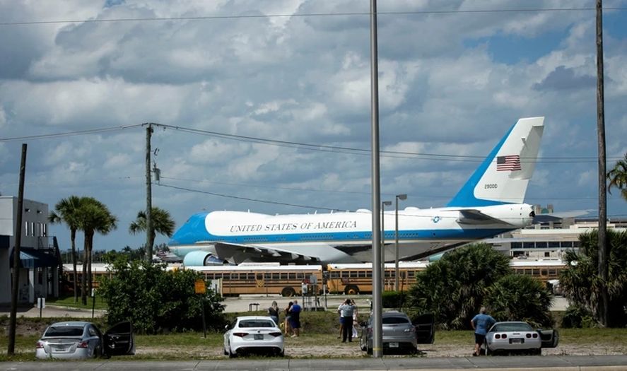 Američki novinari dobili sudski poziv zbog pisanja o Trumpovu novom avionu