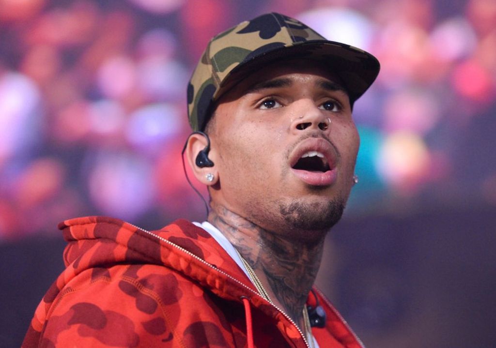 Američki pjevač Chris Brown pritvoren u Manchesteru