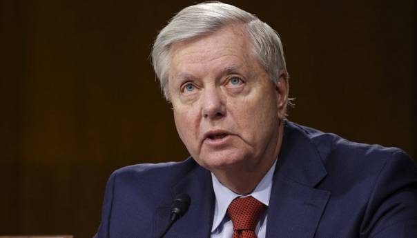 Američki senator Graham poziva Ruse da ubiju Putina
