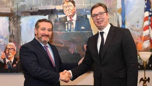Američki senator koji se prošle sedmice sastao sa Vučićem se samoizolovao