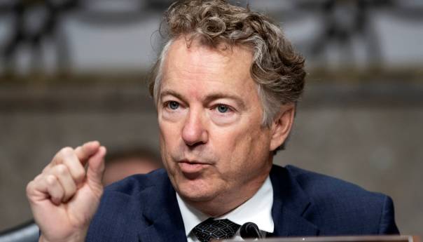 Američki senator Paul jedini glasao protiv i odgodio pomoć Ukrajini