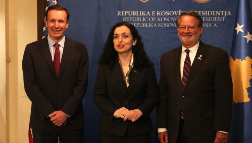 Američki senatori u Prištini: SAD će pomoći Kosovu u ostvarivanju napretka