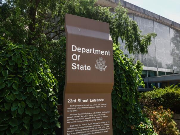 Američki State Department počinje masovna otpuštanja