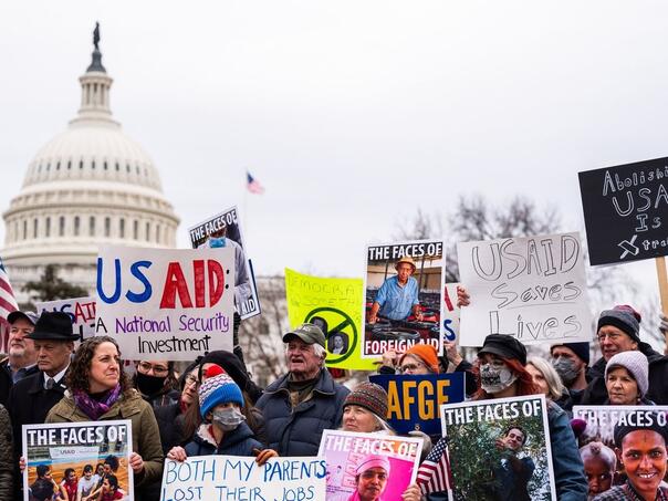 Američki sud produžio rok za razmatranje otpremnina zaposlenicima