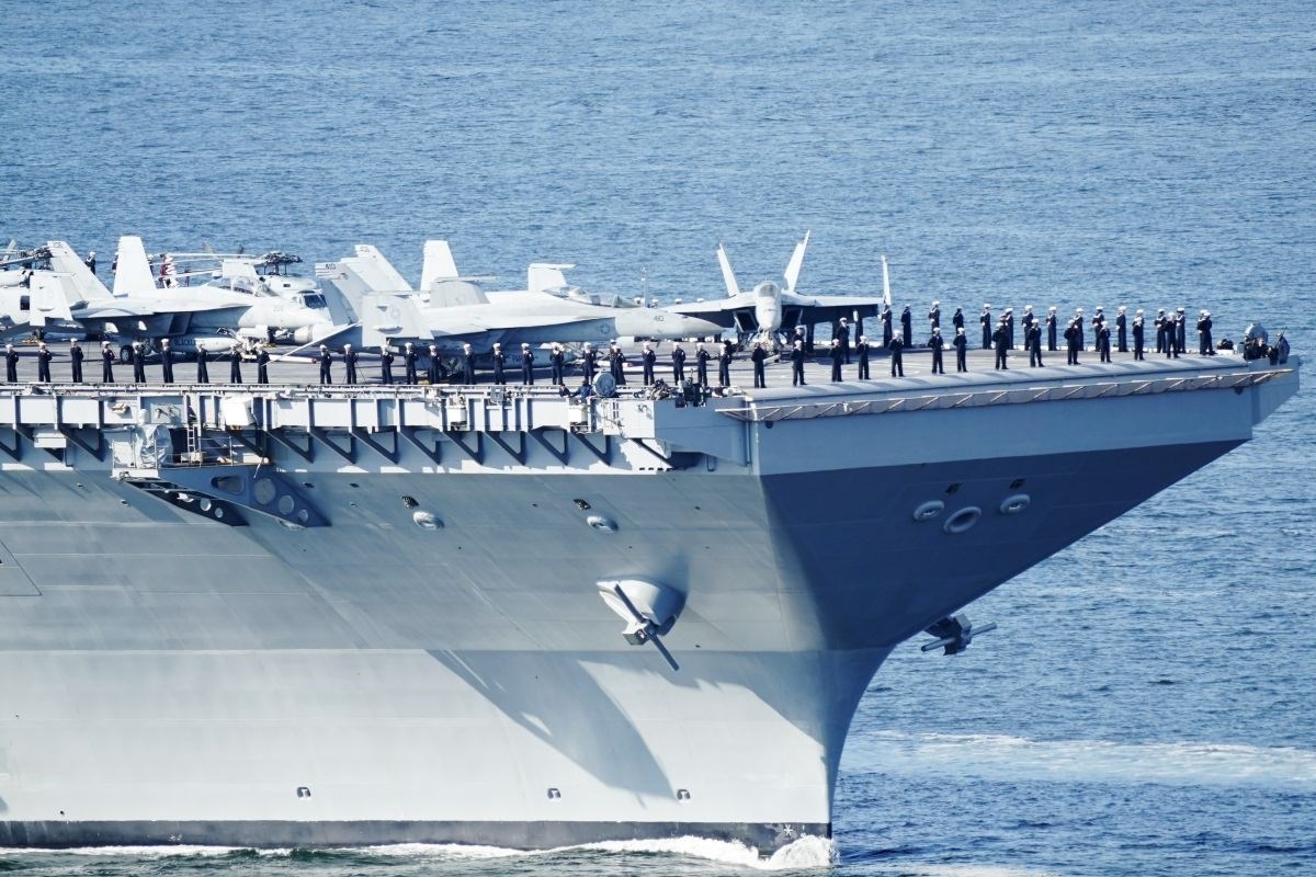 Amerika gomila avione i borbene brodove u Evropi i Sredozemnom moru