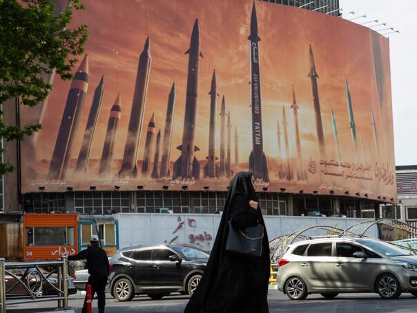Amerika još vjeruje da Iran nije odlučio proizvesti nuklearno oružje
