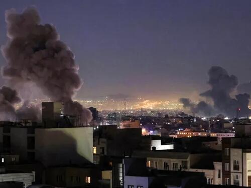Amerika ponovo napala Iran: Teheran uzvratio udarom na bazu