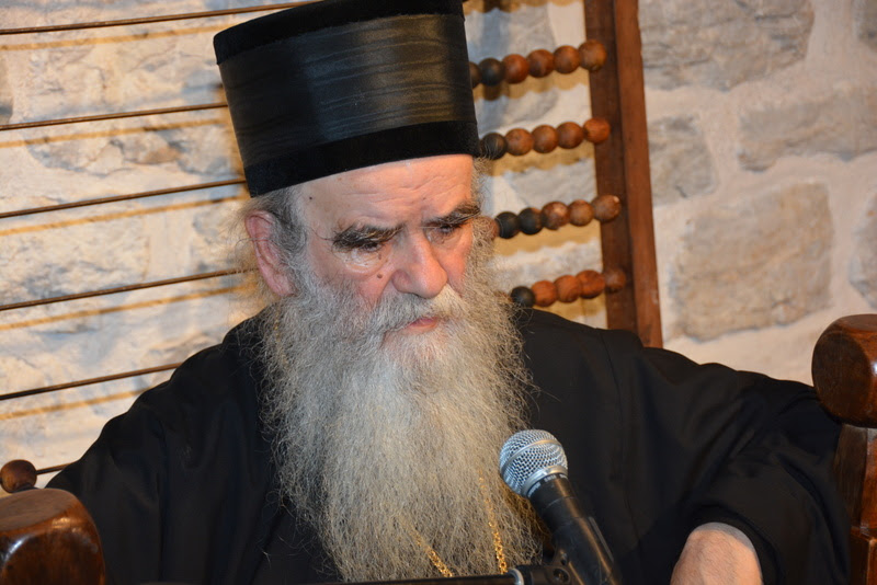 Amfilohije odbio da se testira na koronu