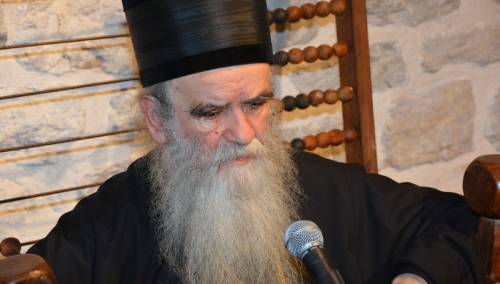 Amfilohije odbio da se testira na koronu