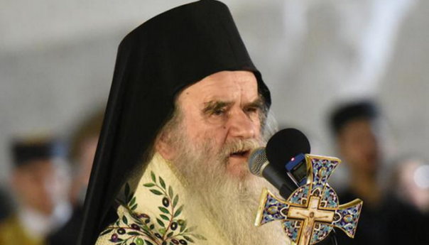 Amfilohije u CB: Privedeno više sveštenika i građana