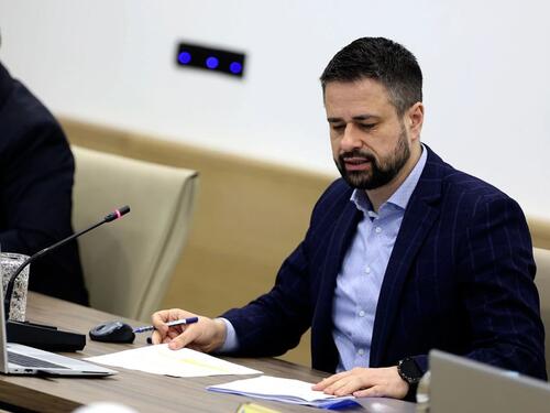 Amidžić i UO UIO nijemo posmatraju Temu javašluk