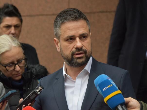 Amidžić: Vidimo se večeras, ima da ga otvorim pa kud puklo...