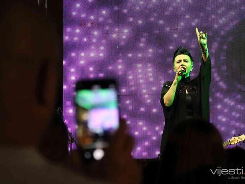 Amira Medunjanin priredila nezaboravnu noć kod Vijećnice