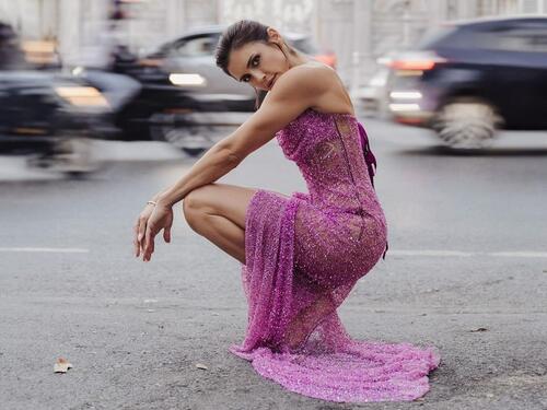 Amra Silajdžić zablistala u kreaciji Sofije Milošević