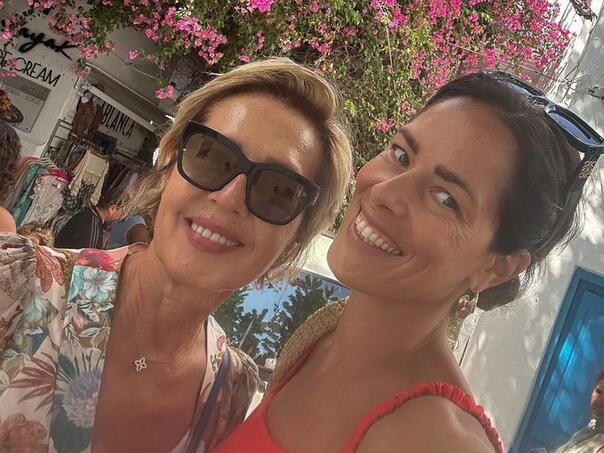 Ana Ivanović objavila fotografiju sa majkom