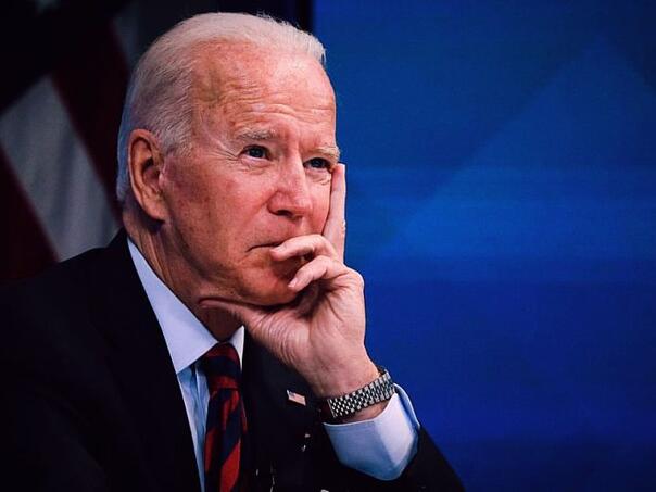 Analiza DW-a: Godine nisu jedini Bidenov problem