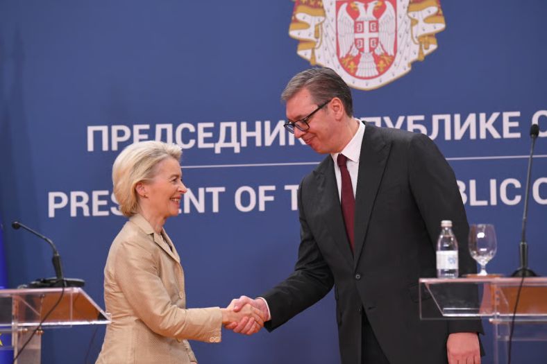 Leyen na zapadnom Balkanu: Od pohvala do upozorenja