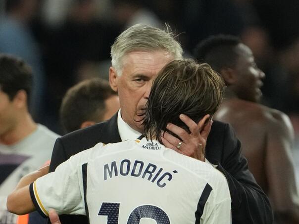 Ancelotti: Modrić je bio uzor, oprostiti se uz njega je lijepo