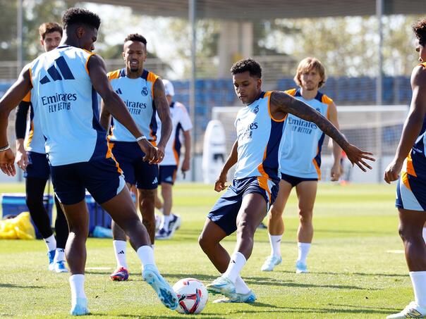 Ancelotti: Razmatramo davanje odmora igračima u sezoni