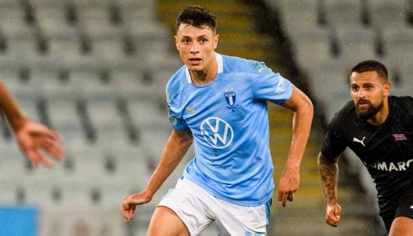 Anel Ahmedhodžić pregovara s Napolijem i Atalantom