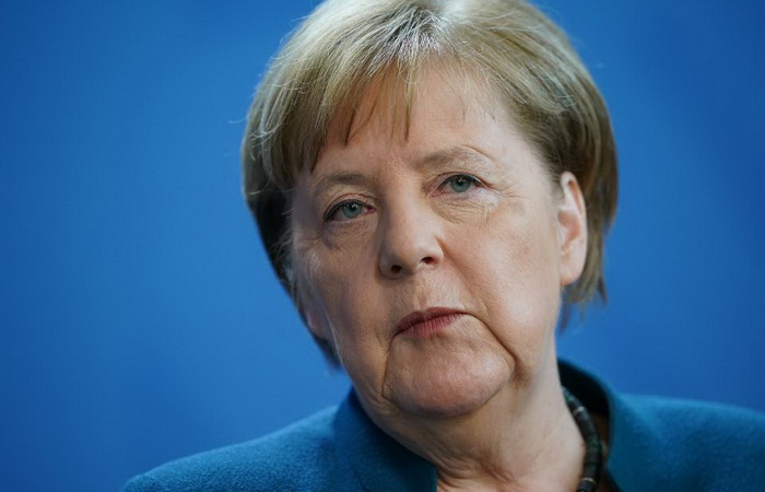Angela Merkel negativna na koronavirus
