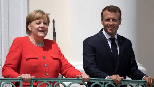 Angela Merkel slavi 66. rođendan na samitu EU, upitan poklon usvajanja budžeta