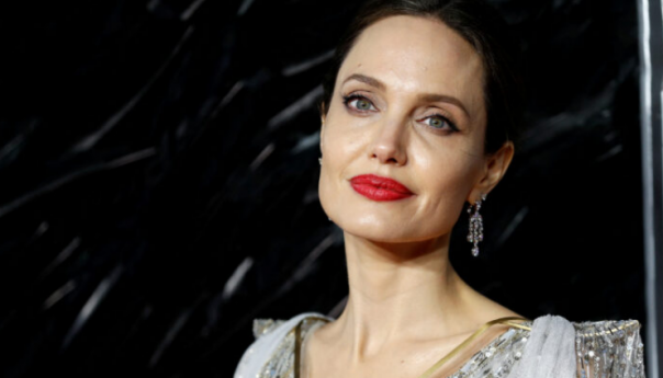 Angelina Jolie odlazi s mjesta ambasadorice dobre volje UN-a