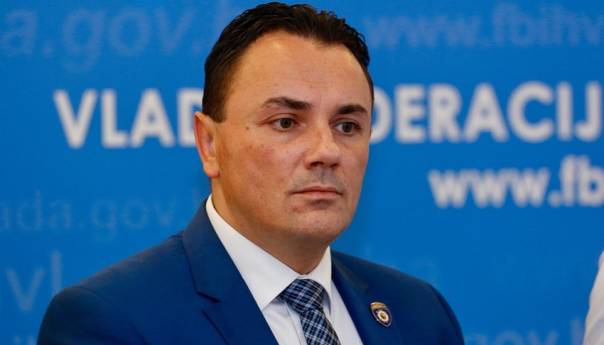 ANIS AJDINOVIĆ - HRABRI POTEZI U ZAŠTITI GRAĐANA