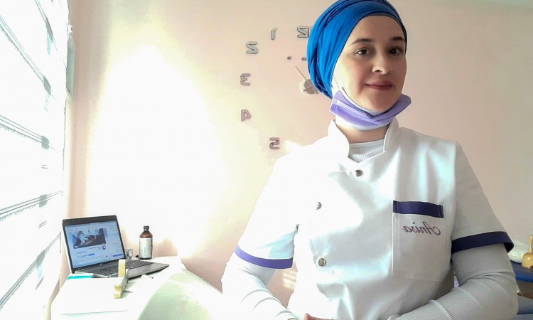 Anisa Kadrić terapijom hidžame otklanja bolove u tijelu