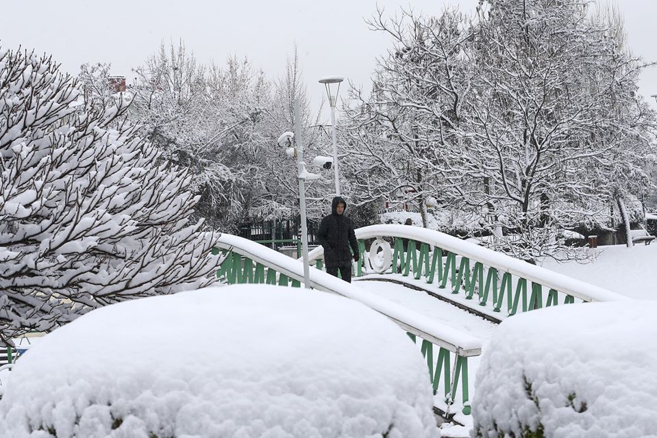 Ankara prekrivena snijegom