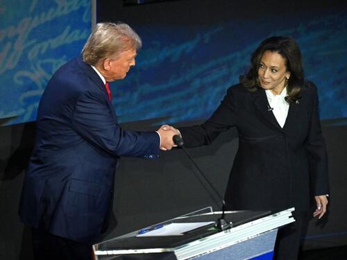 Anketa Reutersa: Prednost Harris nad Trumpom smanjena samo na jedan posto
