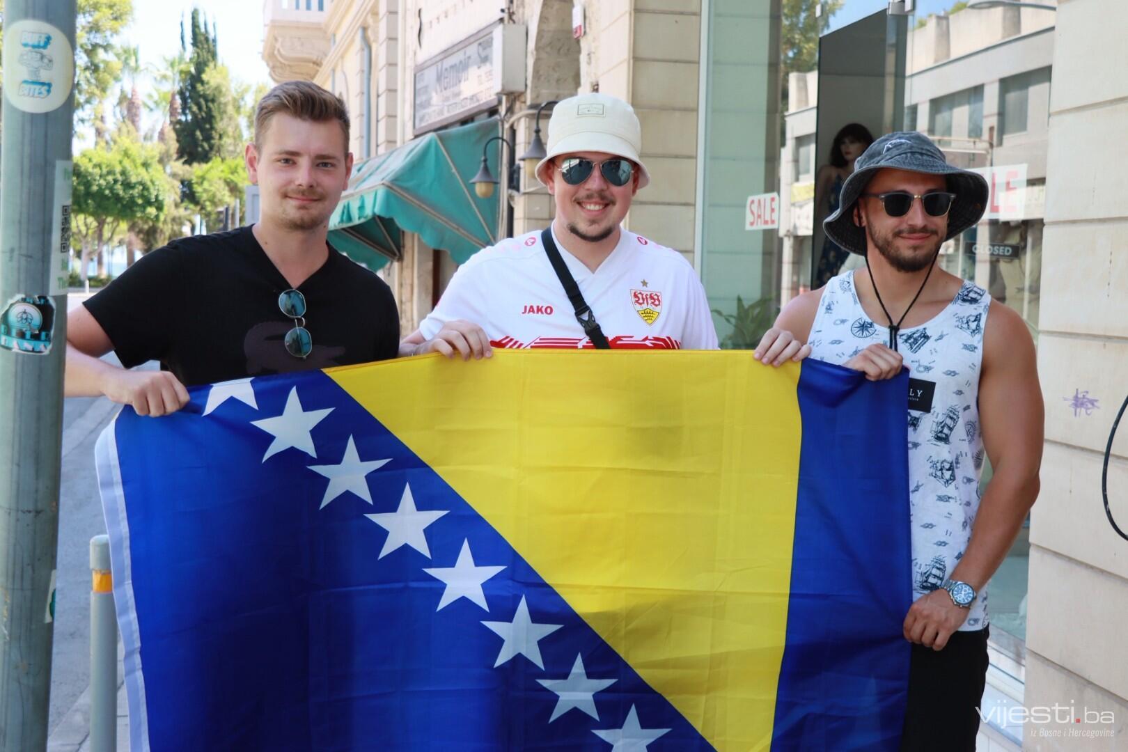 Vijesti.ba s navijačima u Limasolu: Idemo po pobjedu!