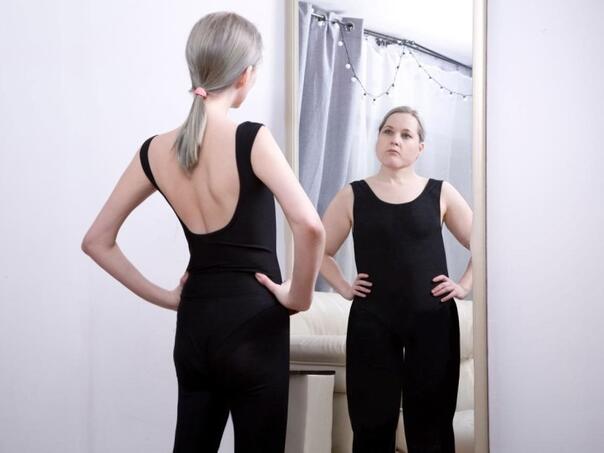 Anoreksija i bulimija sve češće kod mlađih osoba