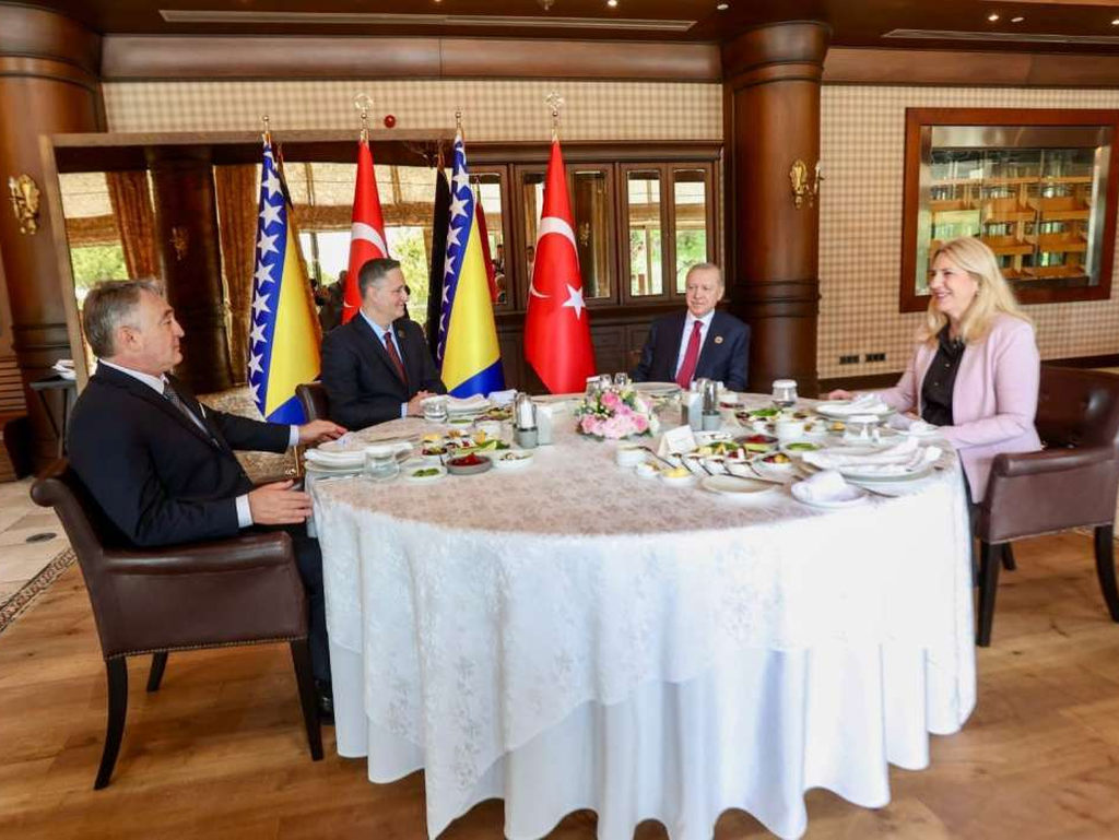 Antalija forum: Diplomatija potrebnija nego ikada