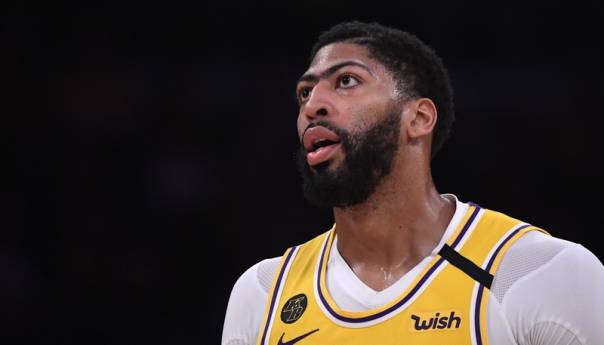 Anthony Davis ostaje u Lakersima za 190 miliona dolara