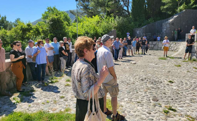 Antifašisti iz BiH i Hrvatske osudili devastaciju Partizanskog groblja
