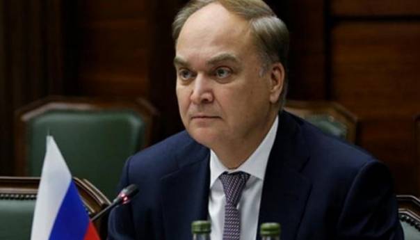 Antonov: Slanje oružja Ukrajini put u sukob Rusije i SAD