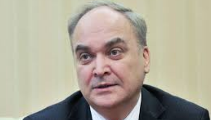 Antonov: Vojna pomoć SAD-a Ukrajini povećava opasnost od sukoba