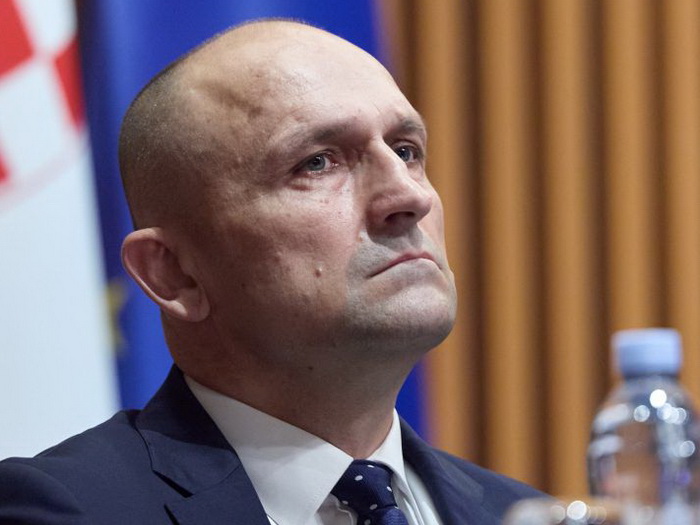 Anušić: Srbiju i RS povezuje ista politika, prema njima treba djelovati preventivno