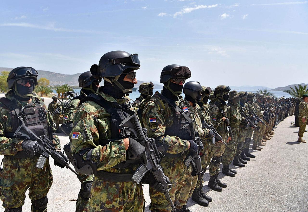 AP: Pokušaj Srbije da pošalje trupe na Kosovo znači sukob s NATO-om