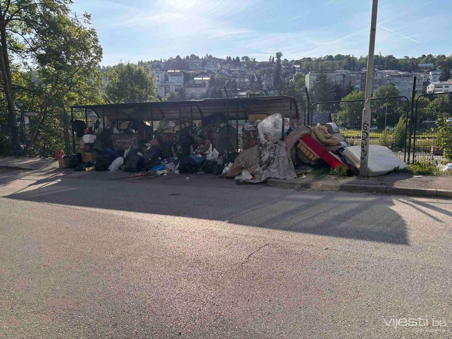 Apel iz Velešića: Ne možemo više živjeti uz smeće, smrad i pacove